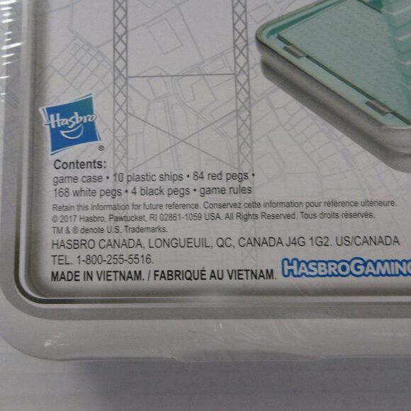 HASBRO BATTLESHIP Gaming Road Trip Full Game Play Portable Case Factory Seal NEW - Picture 5 of 9